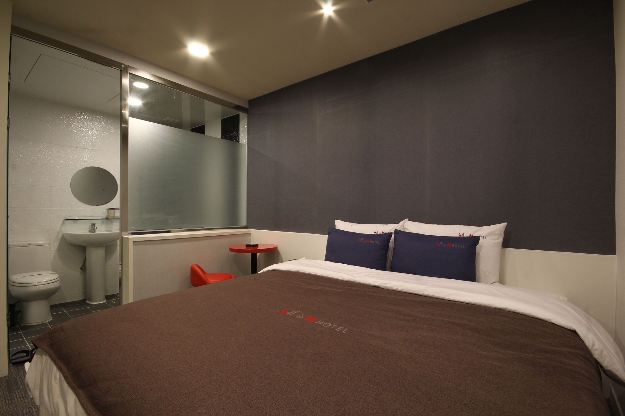 The M Hotel Puszan Kültér fotó
