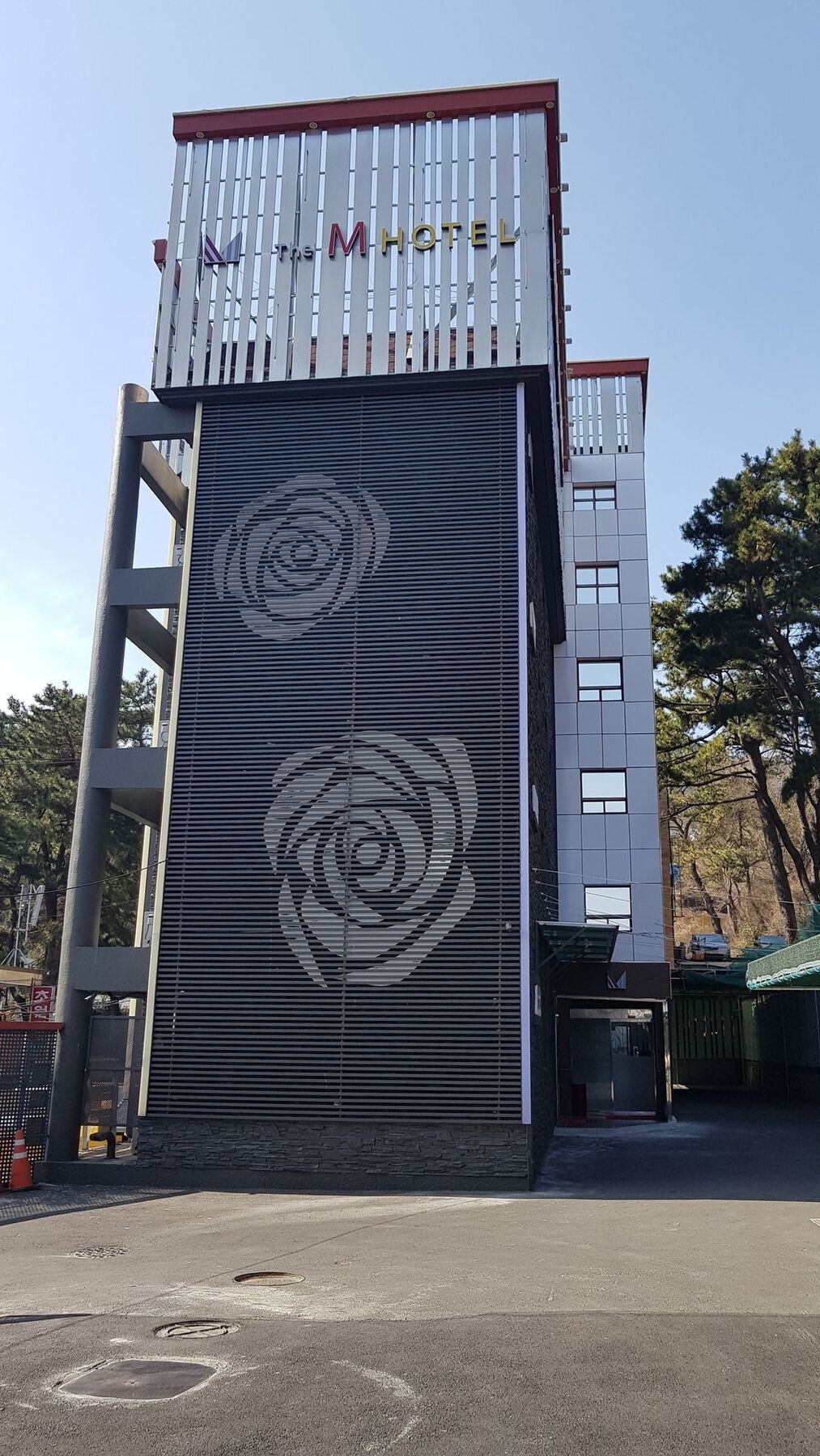 The M Hotel Puszan Kültér fotó