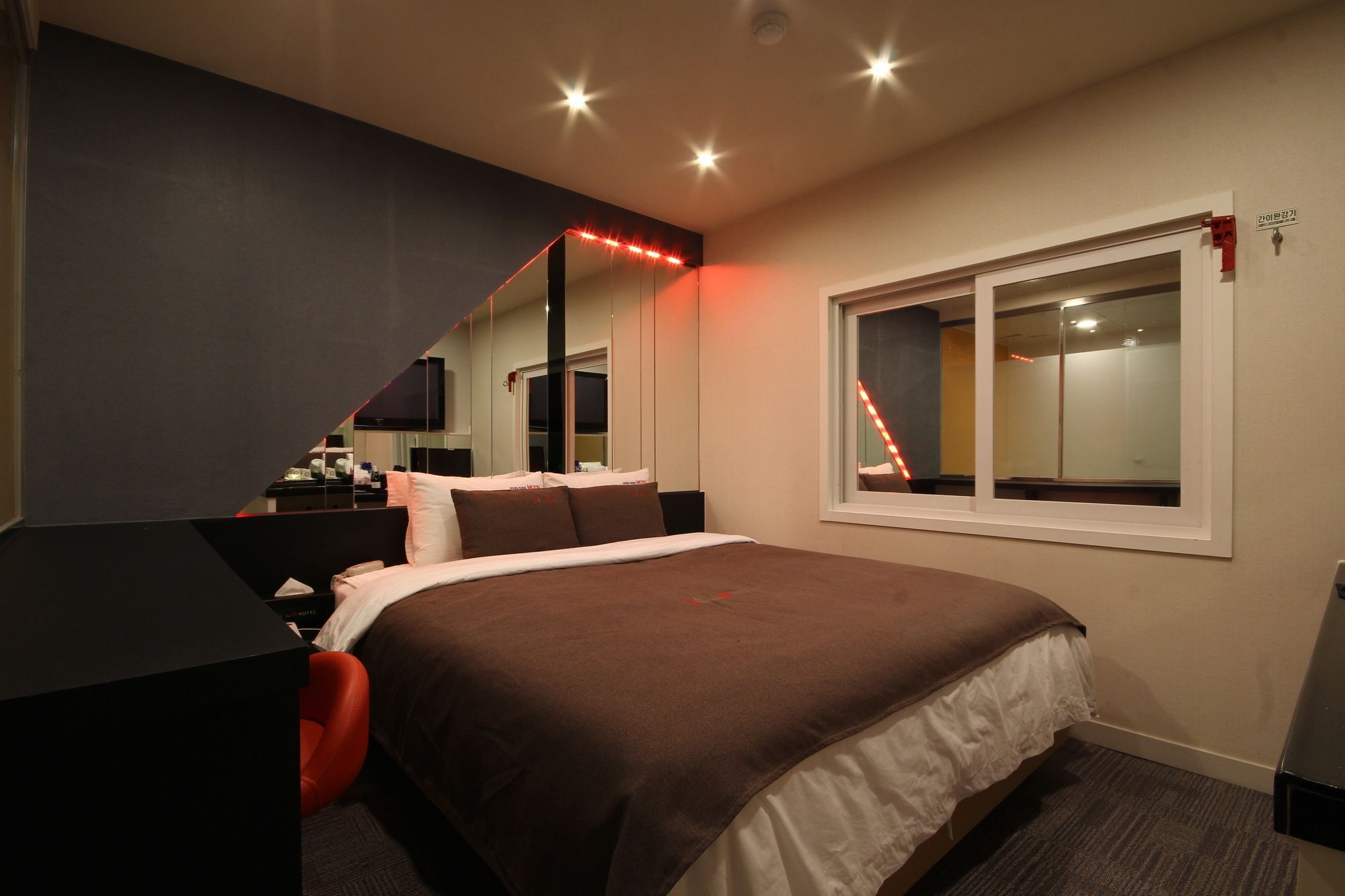 The M Hotel Puszan Kültér fotó